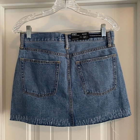 Umgee 27 (US 5) Mini Skirt Jean Denim Distressed Raw Hem Button Fly NEW - Picture 2 of 8